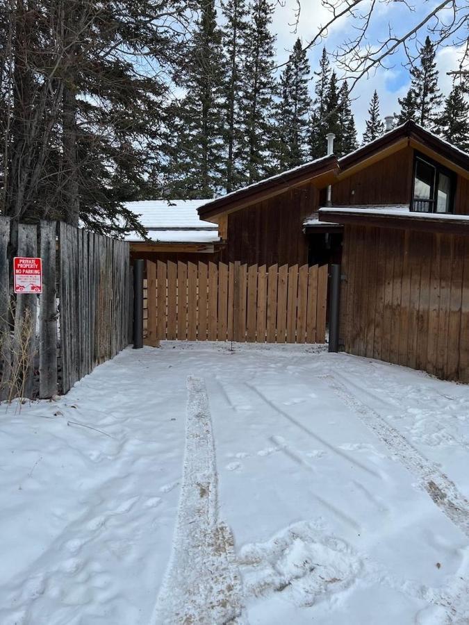 Canmore Cabin By Canadian Rockies Vacation Rentals Exterior foto